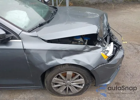 2015 Volkswagen Jetta 1.8T Se from USA, damaged, VIN 3VWD17AJ5FM306354